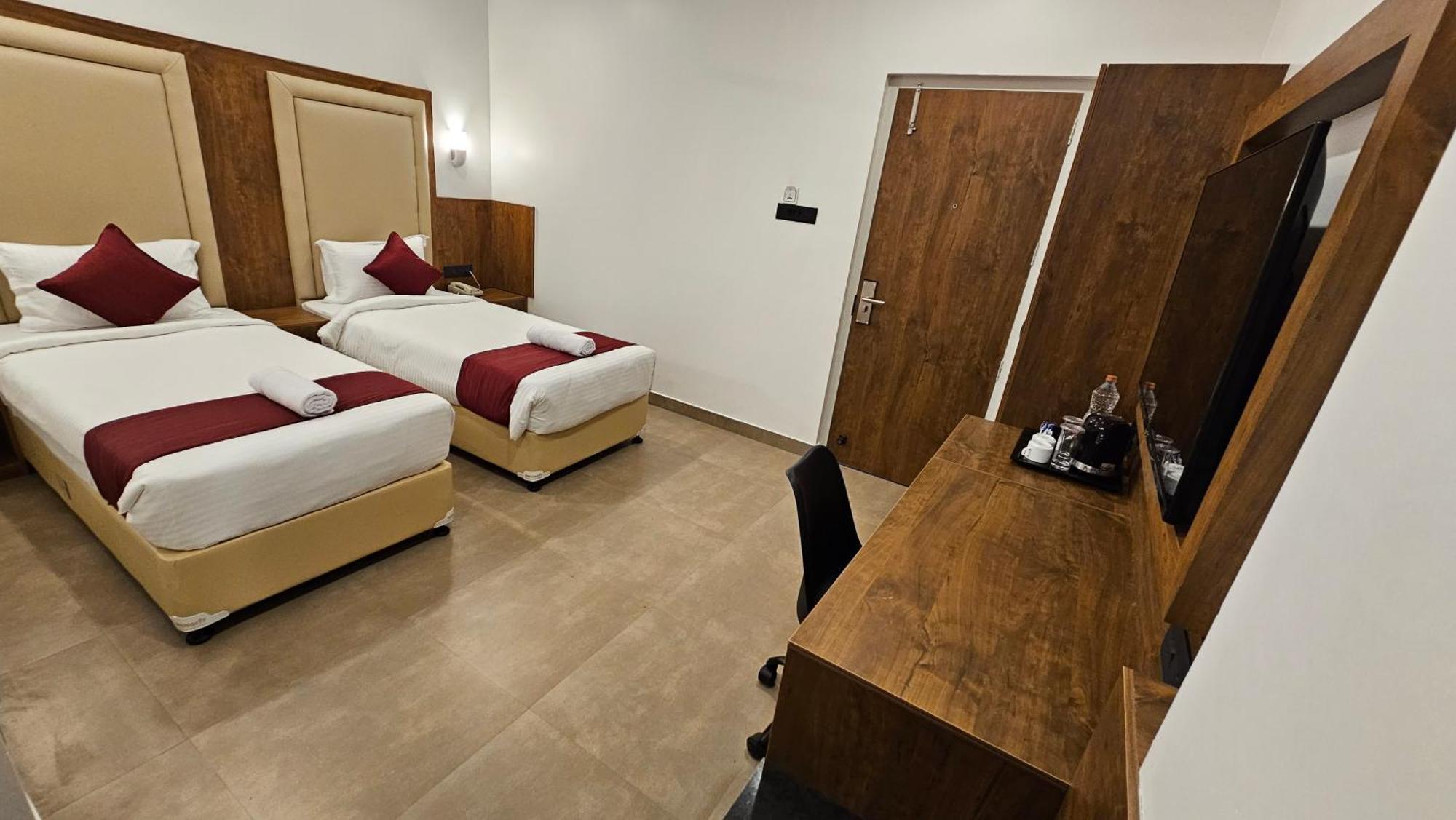 Hotel Indiana Hills Shillong Esterno foto