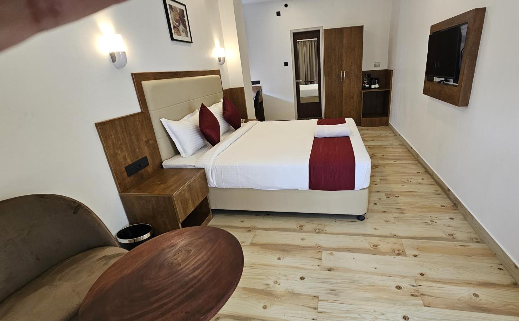 Hotel Indiana Hills Shillong Esterno foto